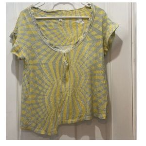 Loomstate 100% Organic Cotton Yellow and Gray Short Sleeved Shirt Women’s SZ M